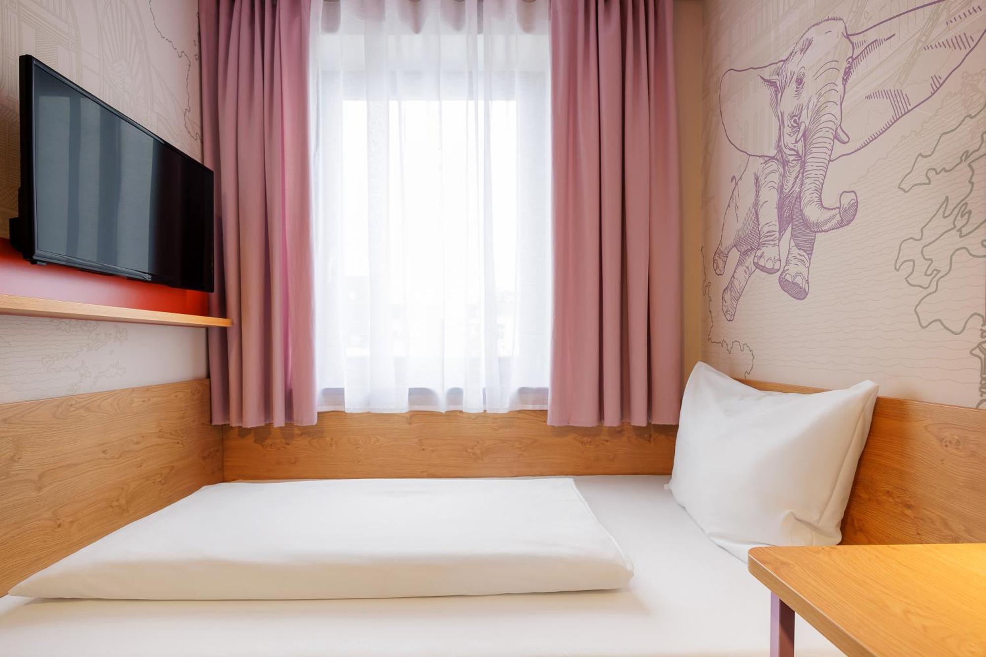 Mcdreams Hotel Wuppertal City Dış mekan fotoğraf