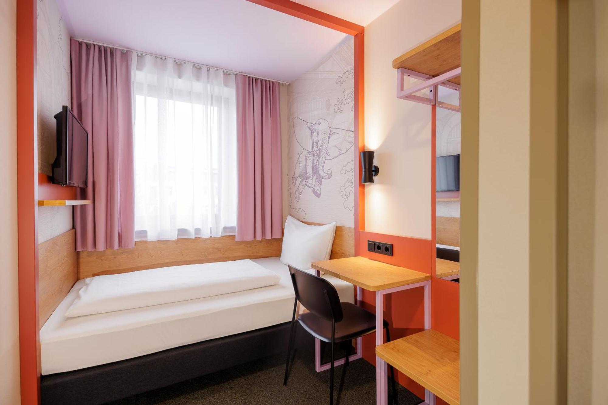 Mcdreams Hotel Wuppertal City Dış mekan fotoğraf