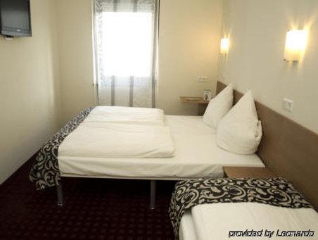 Mcdreams Hotel Wuppertal City Dış mekan fotoğraf