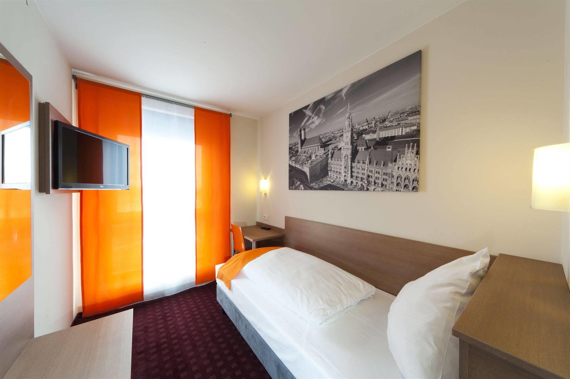 Mcdreams Hotel Wuppertal City Dış mekan fotoğraf